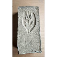   Régi bontott tulipán mintás tégla Magyarország, Bize Készítő: Spitzer Antal 