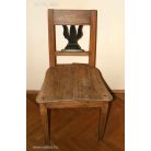 Díszes tulipános parasztszék