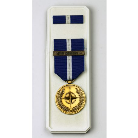 NATO Balkans Non-Article 5 Érem