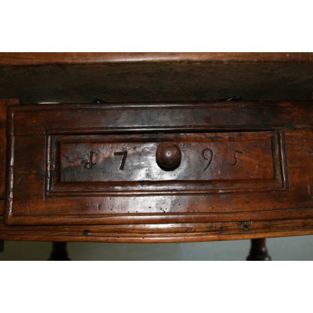 Kamarás asztal 1795