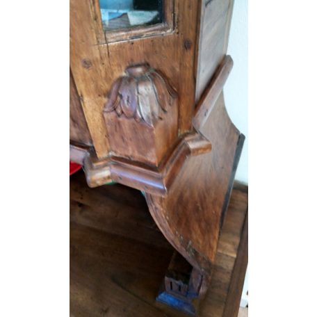 Mária Terézia korabeli copf stílusú almárium