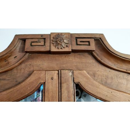 Mária Terézia korabeli copf stílusú almárium