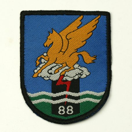 Katonai egyenruha karjelző Pegazussal 88-as egység