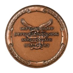   Bozó: Hovéd Vezérkar Védelmi Tervezési Főcsoportfőnökség Br Pied