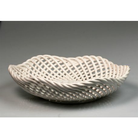 Bodrogkeresztúri Kerámia tál virág mintával és áttört rácsos díszítéssel