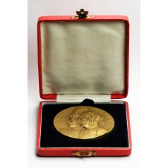   "Gott mit uns / Viribus unitis 1914-1915" bronz emlékérem 1915 Bécs eredeti dobozában