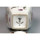 Német PM porcelán festett urna váza aranyozott virág motívumokkal