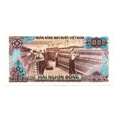   Vietnam 2000 Dong Bankjegy 1988 P107a2 keskeny számozás 24 mm