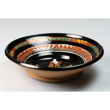 Népművészeti mázas kerámia fali tál jelzett 'BA'