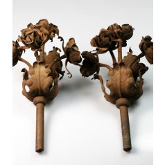 Régi antik kovácsoltvas rózsás kapudísz 