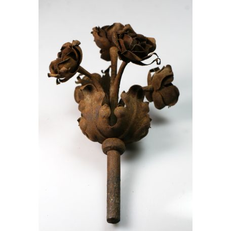 Régi antik kovácsoltvas rózsás kapudísz 