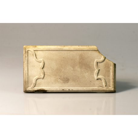 Zsolnay csempe, épületdísz 19. sz. máz nélküli